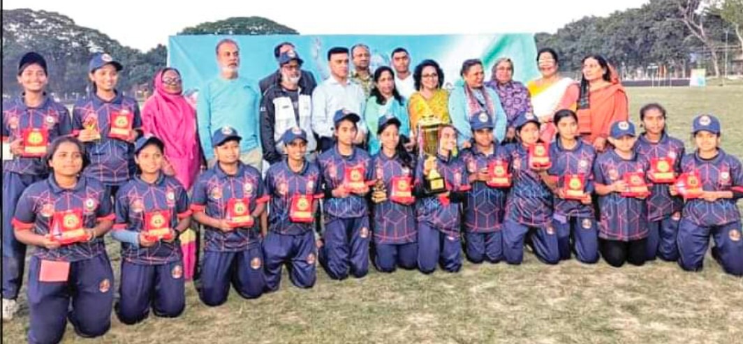 ময়মনসিংহে শেখ হাসিনা বিভাগীয় নারী টি-২০ ক্রিকেট টুর্নামেন্টে চ্যাম্পিয়ন ময়মনসিংহ জেলা