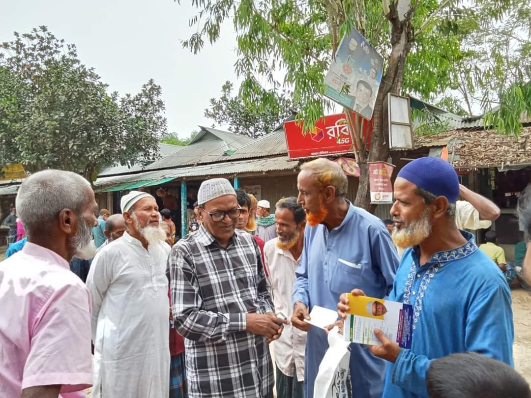 ফুলবাড়ীয়া উপজেলা চেয়ারম্যান পদে গণসংযোগে ব্যাস্ত সময় পার করছেন ডাঃ মোঃ কামরুজ্জামান
