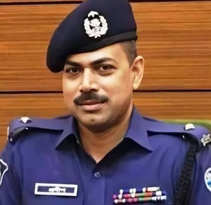 ৬ বছরেরও প্রত্যাহার হয়নি ওসি প্রদীপের হাতে নির্যাতিত সাংবাদিক ফরিদ মোস্তফার ৬ মামলা