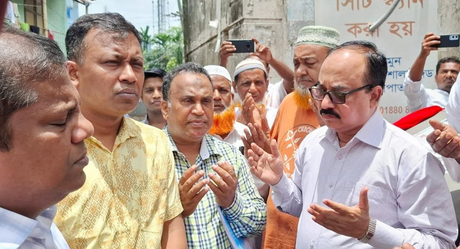 গাজীপুরে দিনভর বিভিন্ন উন্নয়ন প্রকল্প উদ্বোধন করলেন প্রশাসক