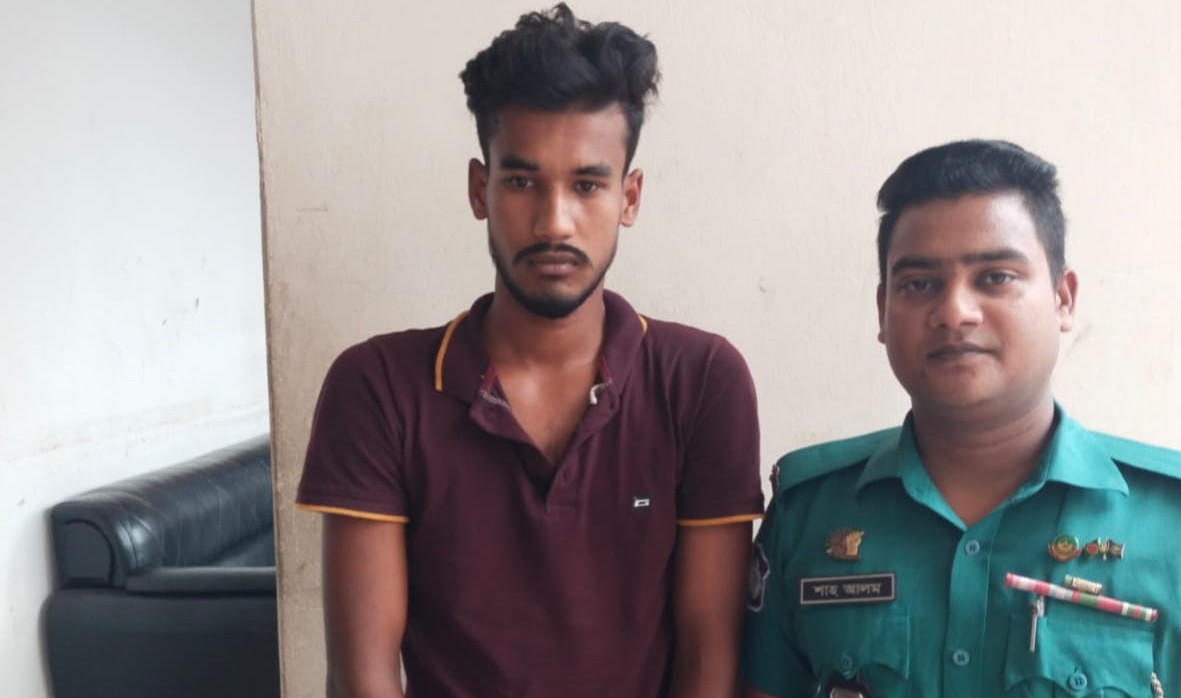 ‎কোনাবাড়ীতে জাতীয় পার্টি নেতা হত্যা মামলার পলাতক আসামি গ্রেফতার