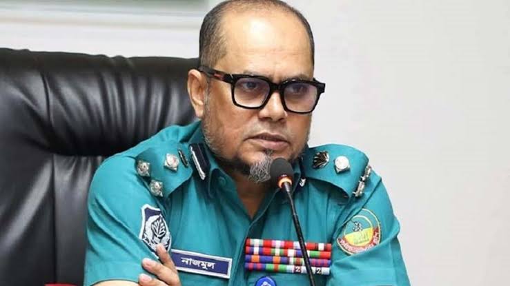 গাজীপুরে রাস্তা আটকে চলাচল করা সেই পুলিশ কমিশনার বরখাস্ত