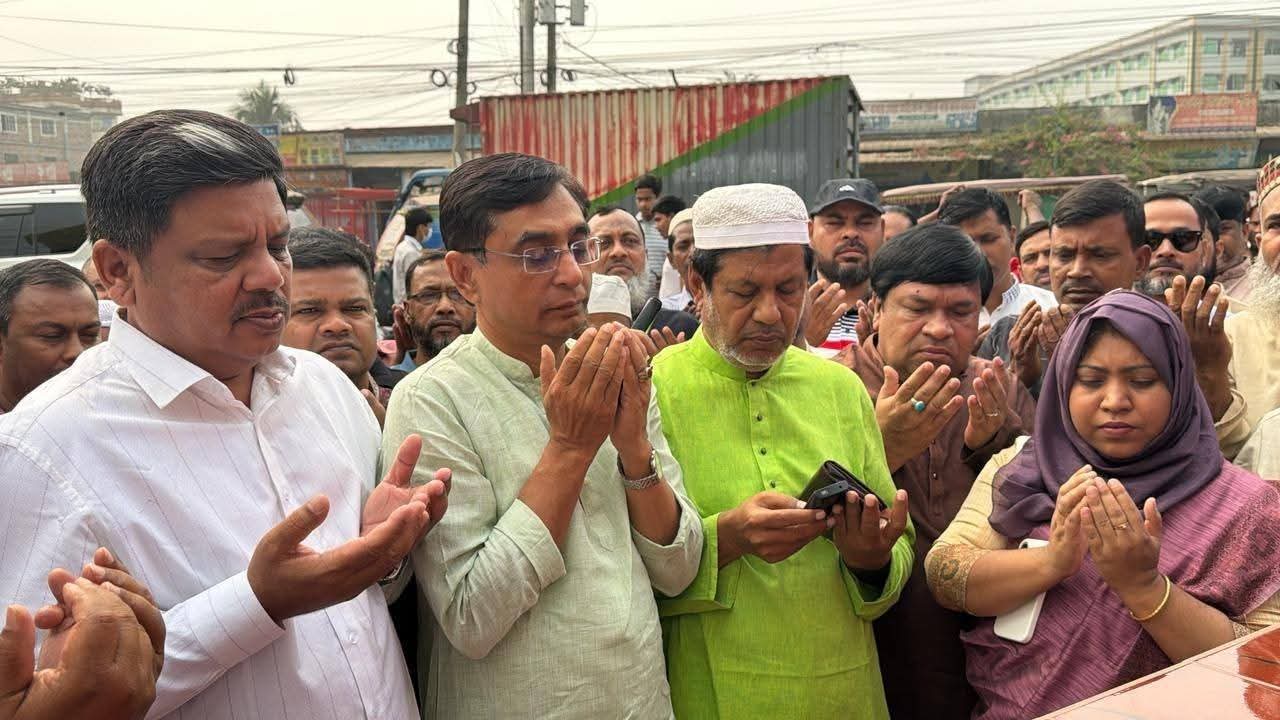 গাজীপুর সিটিতে ৪২ কোটি টাকা ব্যয়ে ৮টি উন্নয়ন প্রকল্প কাজের উদ্বোধন