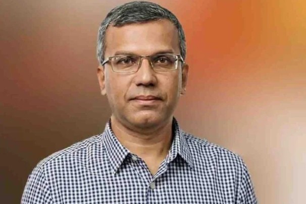 সরকার ২শ’ কোটি ডলার ঋণ নেওয়ার চেষ্টা করছে: গভর্নর