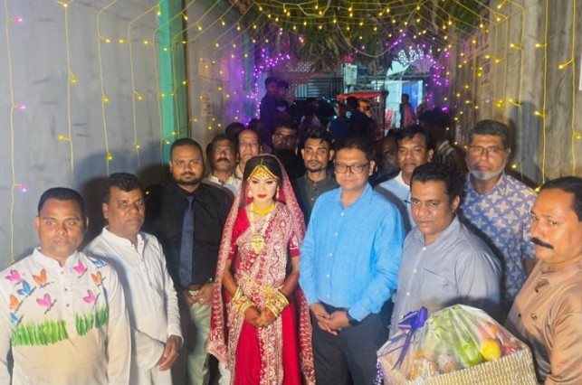 সুইপারের মা-হারা কনের বিয়েতে গাজীপুরের ডিসি