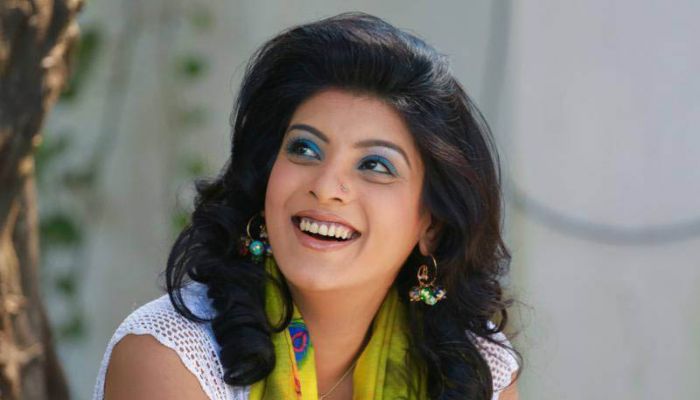 মেয়ের ‘গোপন’ প্রেমিককে খুন, বিপদে মৌ