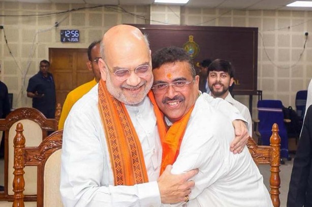 পশ্চিমবঙ্গের নতুন মুখ্যমন্ত্রী শুভেন্দু অধিকারী