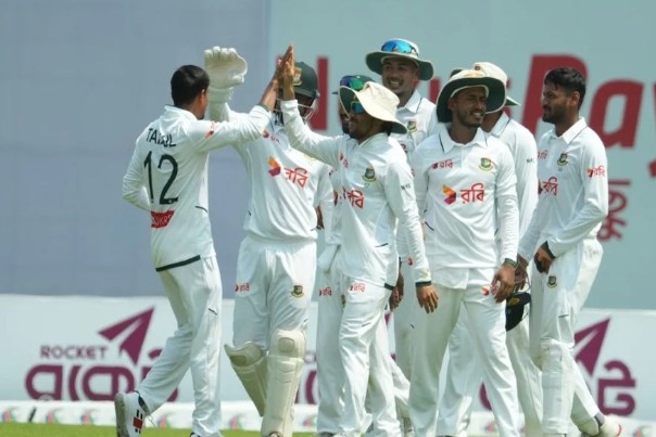 পাকিস্তানকে হোয়াইটওয়াশ করে ইতিহাস গড়ল বাংলাদেশ
