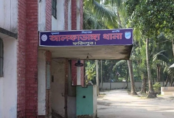 ঈদের দিনে নৃশংসতা, ছেলের হাতে খুন মা