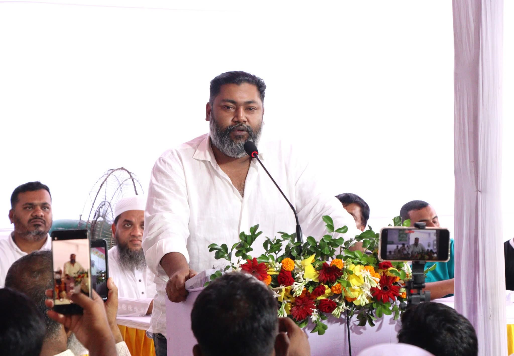 মাদক-চাঁদাবাজদের ধরিয়ে দিলে লাখ টাকা পুরস্কার