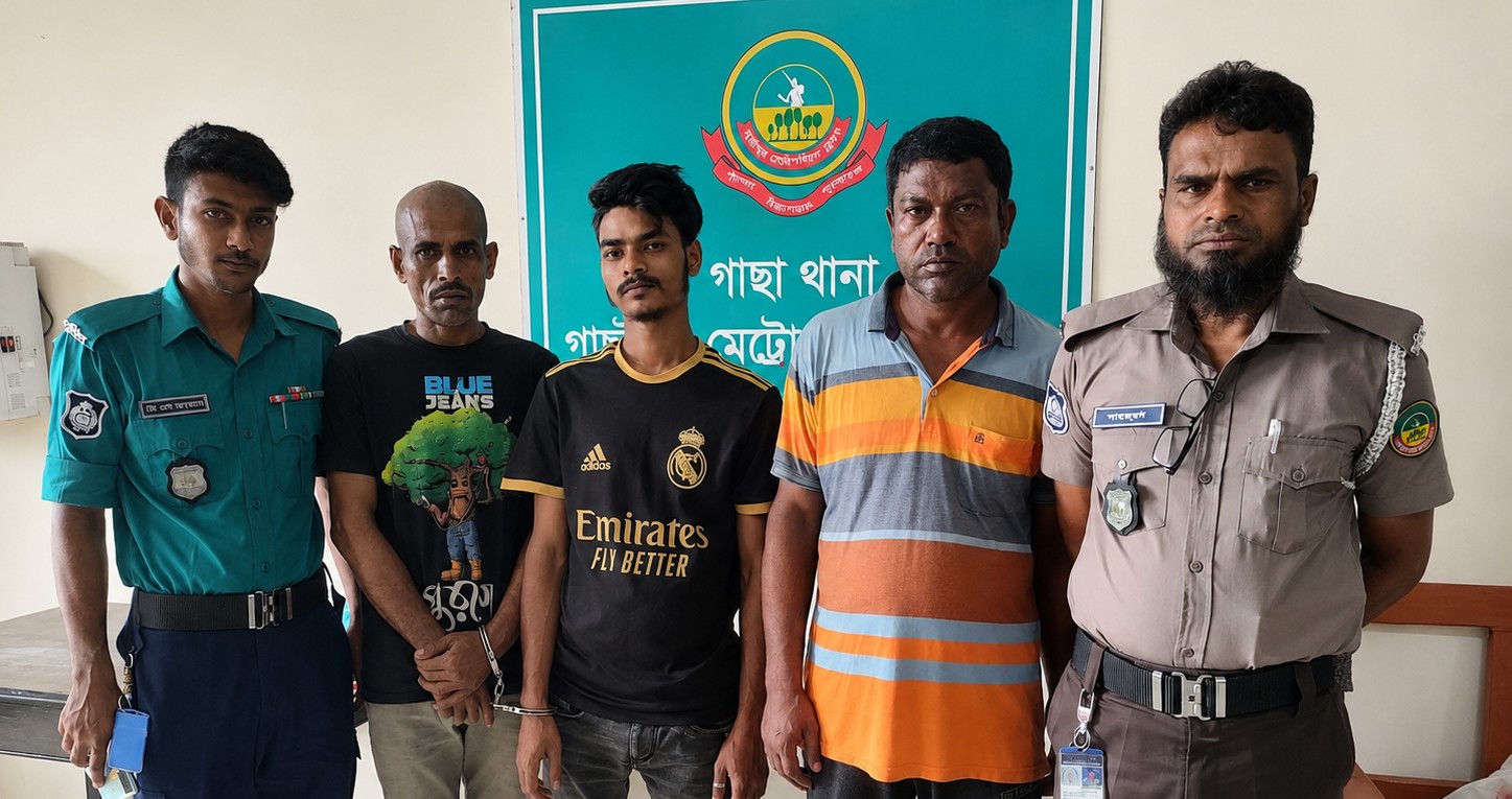 গাজীপুরে ঝুট ব্যবসা নিয়ন্ত্রণ নিয়ে রক্তক্ষয়ী সংঘর্ষ, সাংবাদিকসহ আহত; গ্রেপ্তার ৩