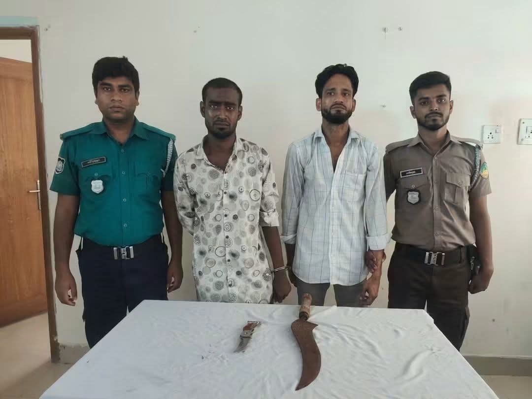 টঙ্গী পশ্চিমে বিশেষ অভিযানে অস্ত্র মামলার দুই আসামি গ্রেপ্তার