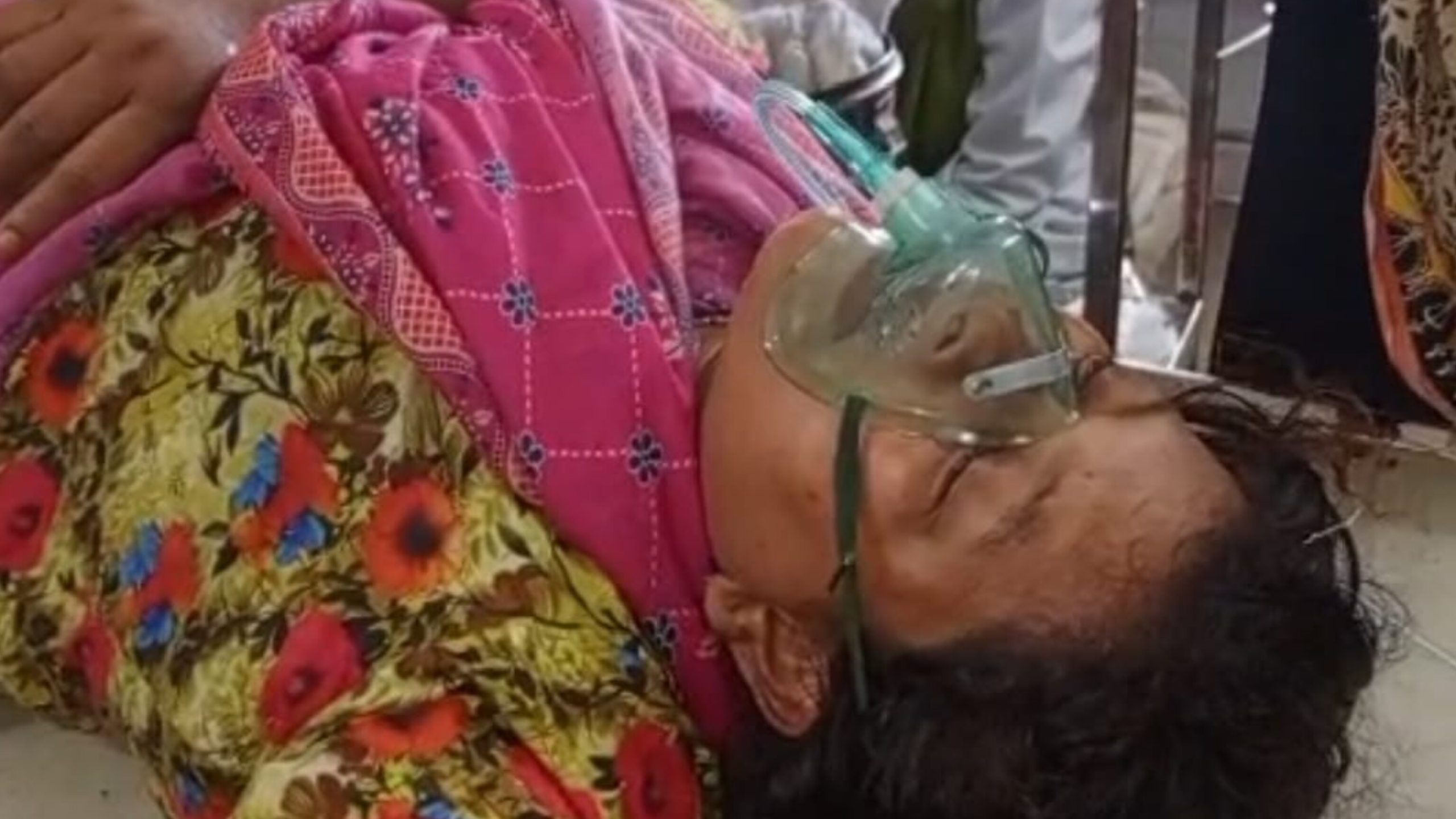 গাজীপুরে নারী সাংবাদিকের ওপর হামলা, হাসপাতালে থাকাকালে বাসায় লুটপাটের অভিযোগ